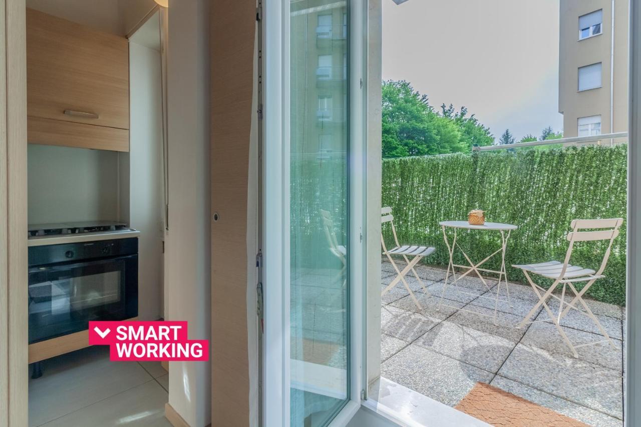 Anzani Modern Studio By Wonderful Italy Apartman Como Kültér fotó